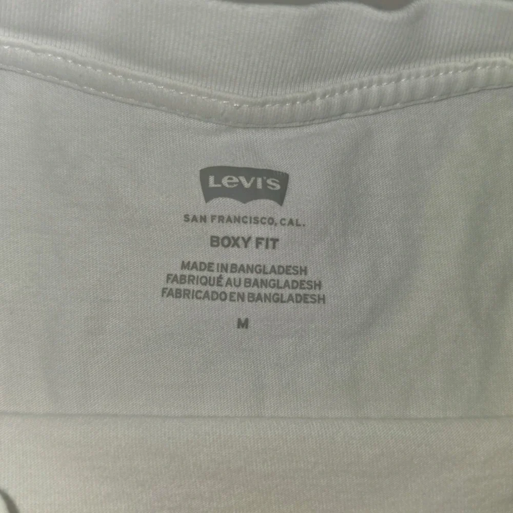 Levis Mens Medium White AMC Gremlin Vintage Car Graphic Boxy Fit T Shirt Cotton
